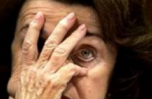 Sen. Feinstein Teams Up With Illegal Aliens Call for Immigration Reform