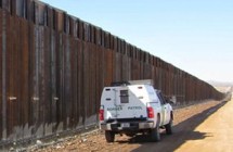 Residents Along Arizona Border Wary of Senate Immigration Plan